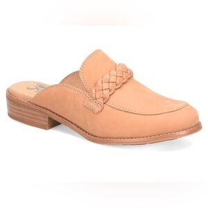 NWT! Sofft “Nels” Leather Mule, 7, TAN